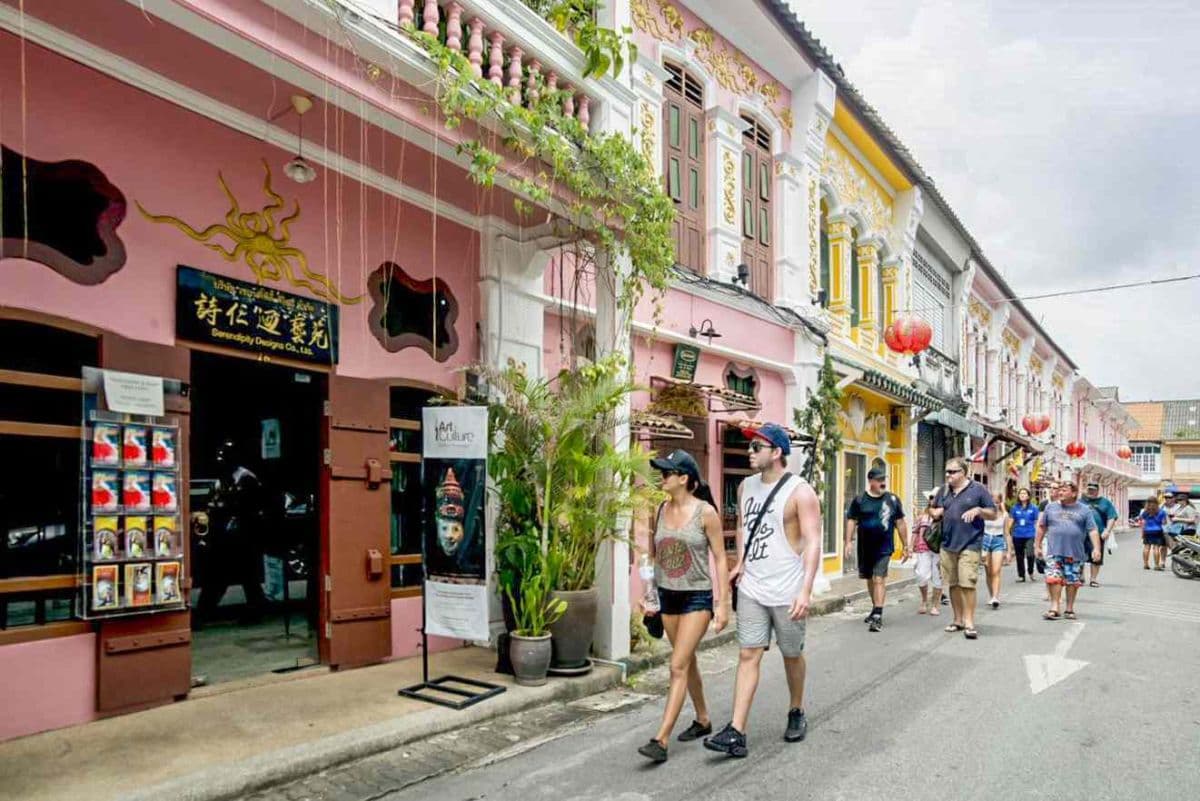 Phuket Local Treats Tour (included roundtrip transfer in Phuket Island)