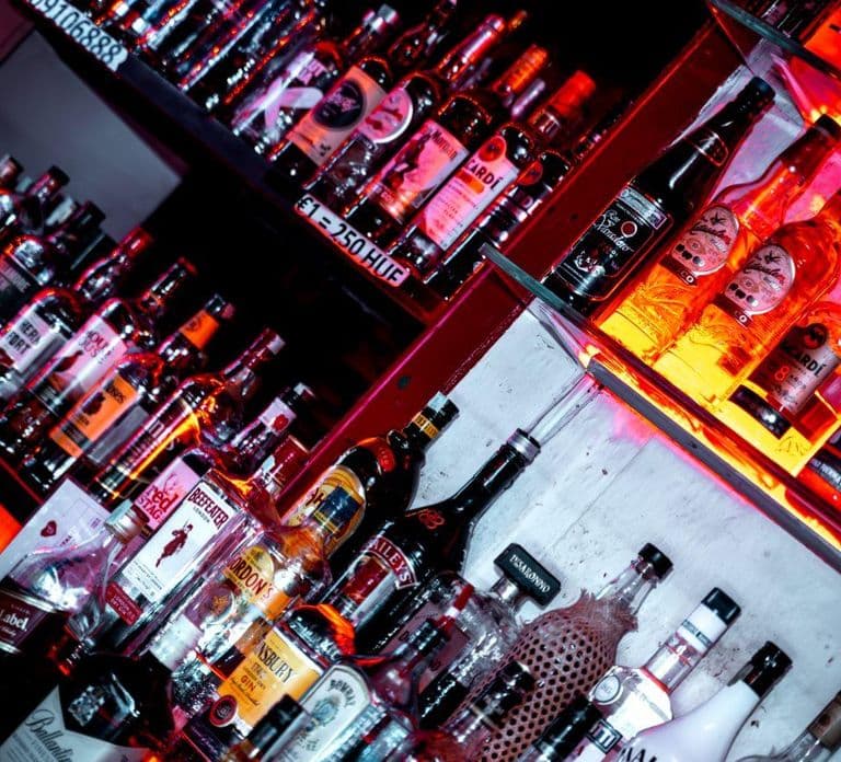 Amsterdam: Original Pub Crawl Party mit VIP-Eintritt