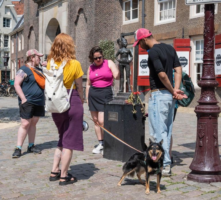 Amsterdam: Queer City Walking Tour z lokalnym przewodnikiem