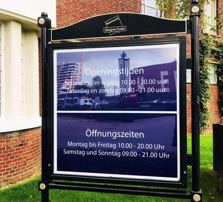 Amsterdam: Roermond Designer Outlet Shopping Day Trip