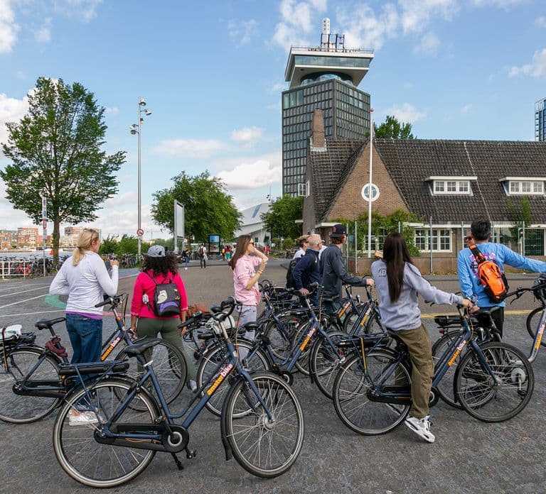 Amsterdam: Windmill, Cheese, and Countryside E-Bike Tour