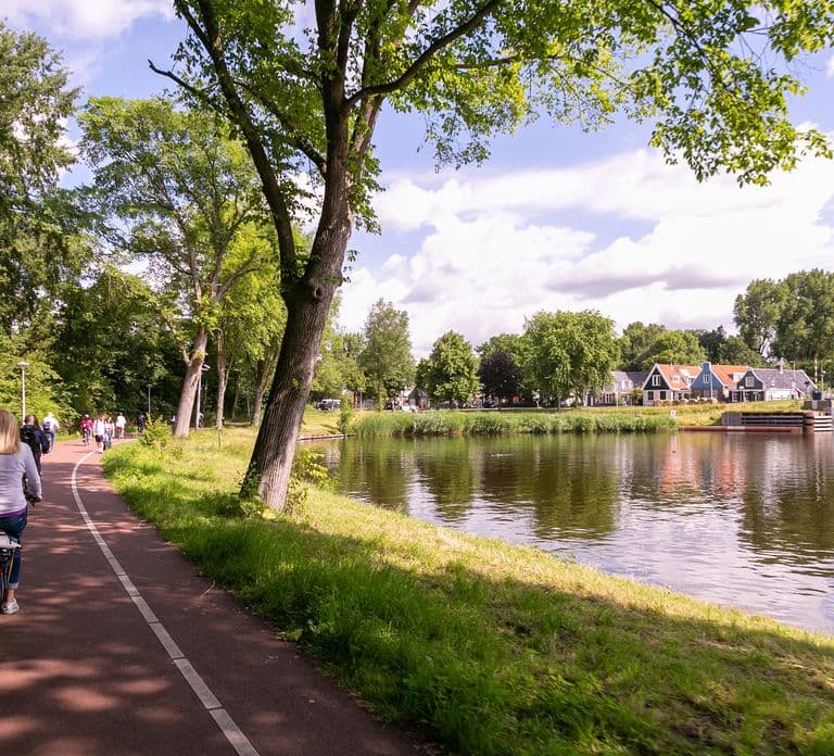 Amsterdam: Windmill, Cheese, and Countryside E-Bike Tour