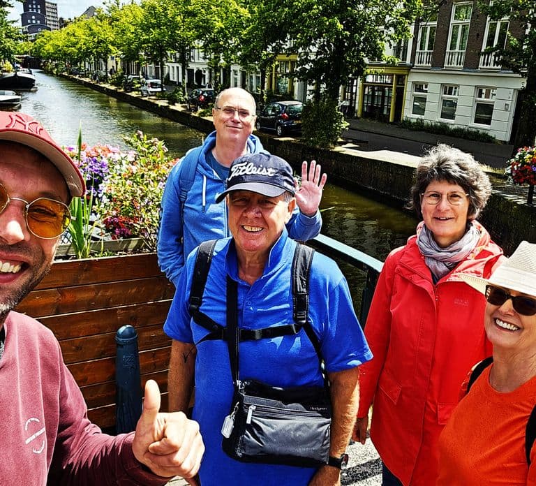 Centre The Hague On Foot with Wonderful Storyteller - 2hr