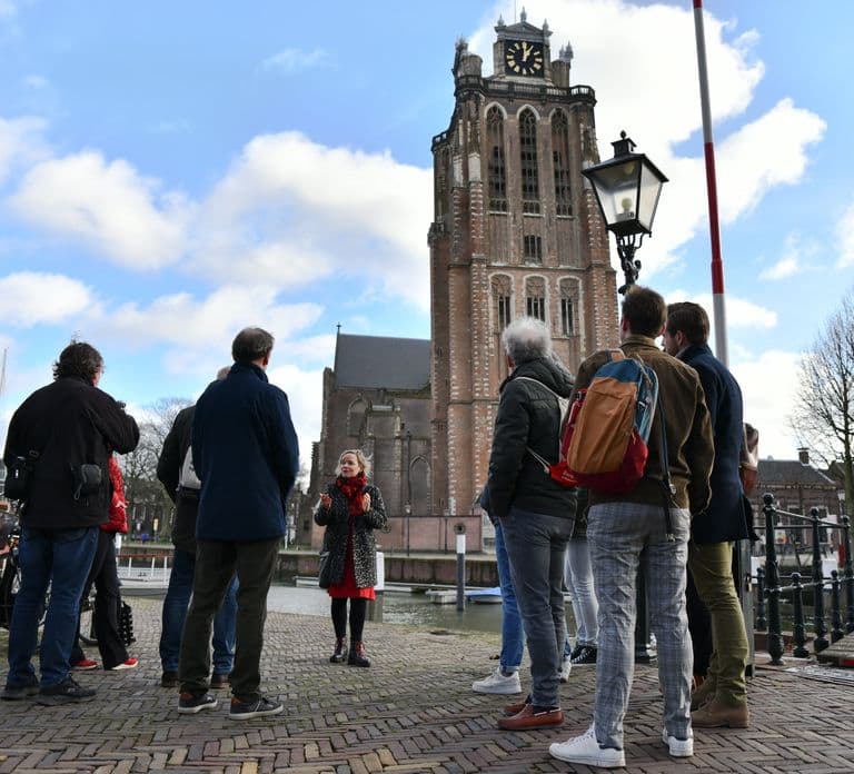 Dordrecht: tour a piedi della città con giro in barca