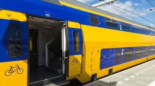 Efteling: Transfer pociągiem + autobusem z/do Amsterdamu