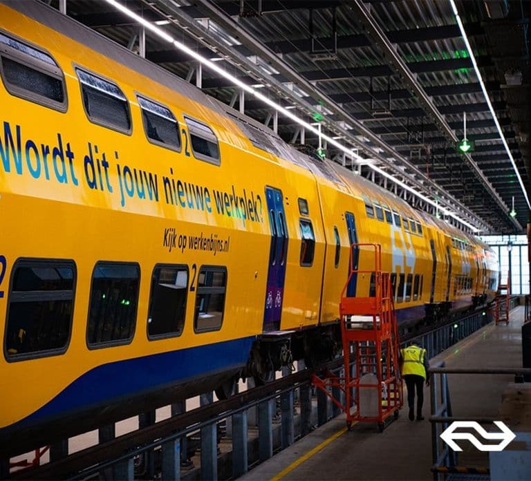 Eindhoven: Train Transfer Eindhoven from/to Amsterdam