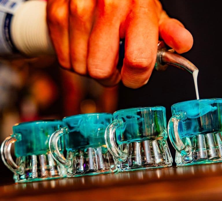 Groningen: Pub Crawl with Pub Quiz, Free Shots and Games