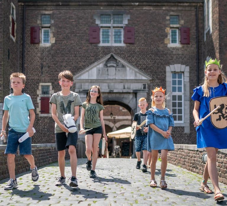 Hoensbroek: Eintrittskarte für Schloss Hoensbroek