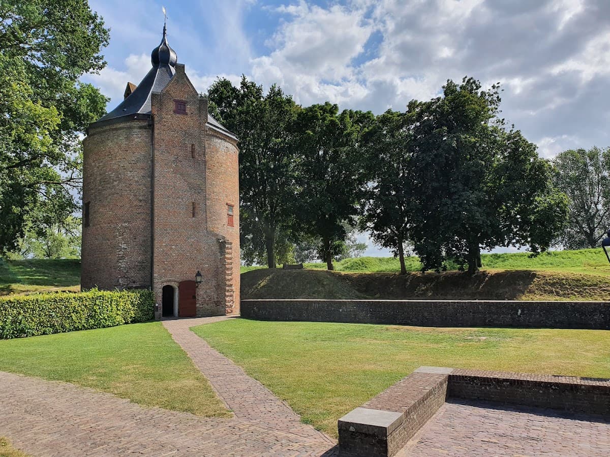Loevestein Castle 입장권