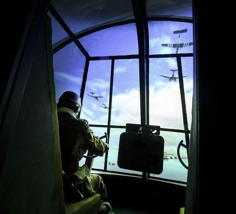 Oosterbeek: Airborne Museum Hartenstein Entry Ticket