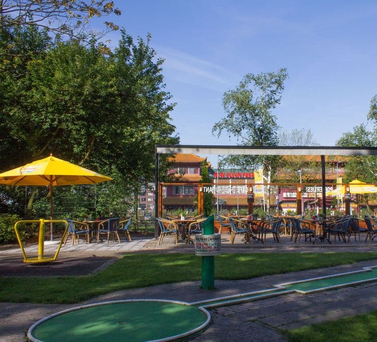 Rotterdam: 18-Holes Midgetgolf