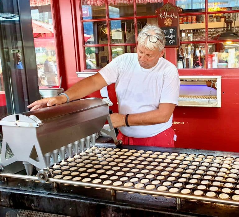 Rotterdam: Food Tour by Bike