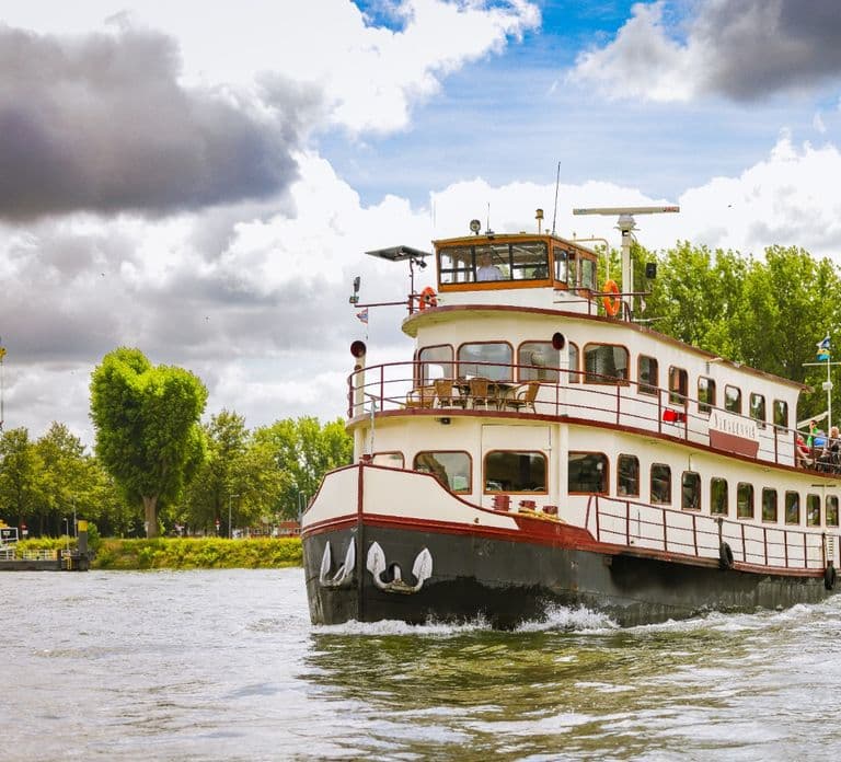 Rotterdam: Harbor Cruise on a Historic Ship