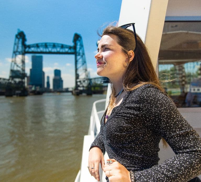 Rotterdam: Harbor Cruise with Live Guide