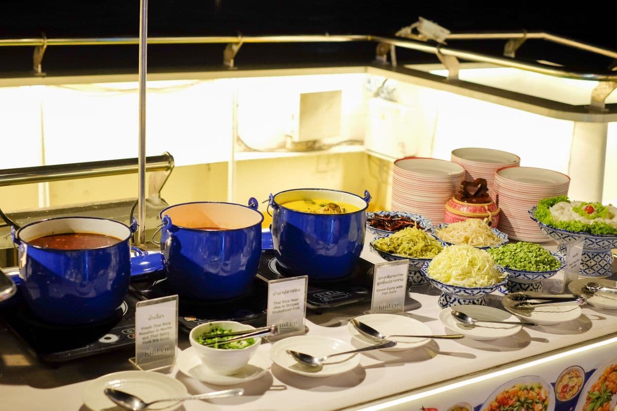 Rejs Riverside Kinlen Cruise w Bangkoku
