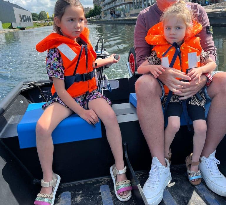 Self-Guided Electric Boat Rental