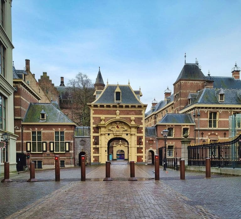The Hague: City Walking Tour