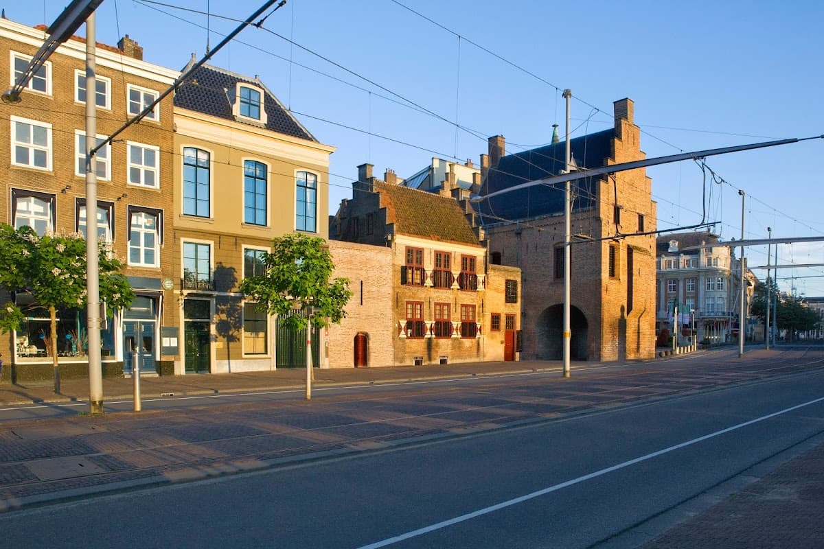 The Hague: Prison Gate Museum