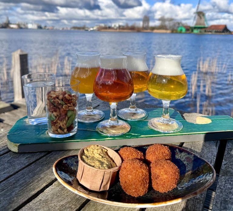 Zaanse Schans: Bierverkostung in der Brewery HOOP