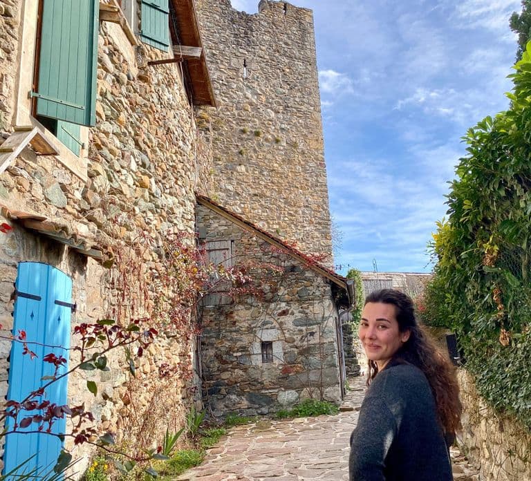 Um passeio guiado pela vila medieval de Yvoire