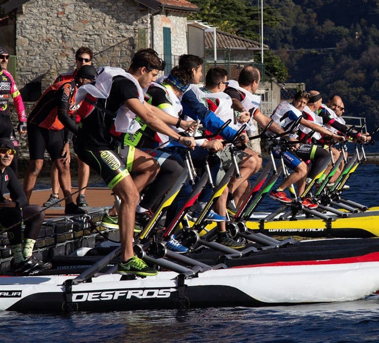 Przygoda na rowerze wodnym na jeziorze Lake Lugano