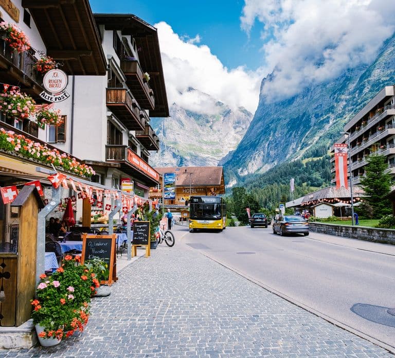 Ingresso para Atração: Grindelwald First saindo de Interlaken