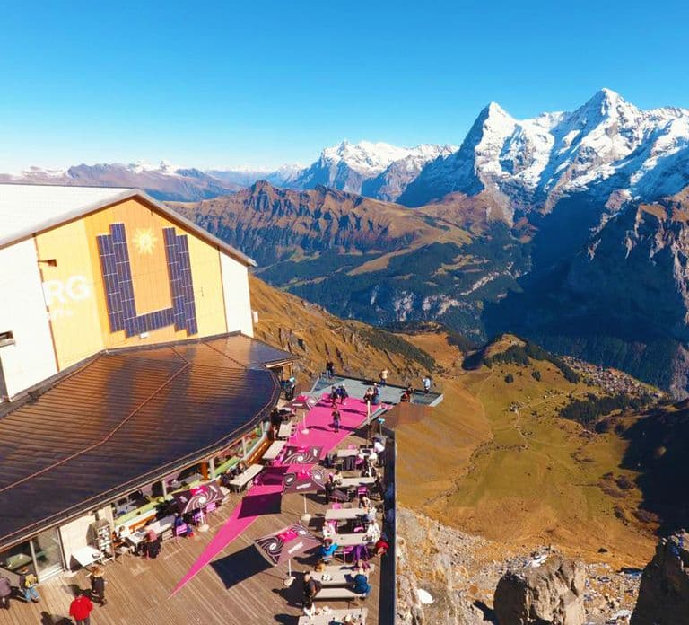 Zúrich: Excursión de un día a Schilthorn, Thrill Walk y Bond World