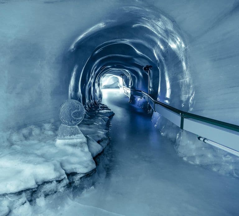 Zurich: Mount Titlis Sneeuwscooteravontuur & Dagtocht naar Luzern
