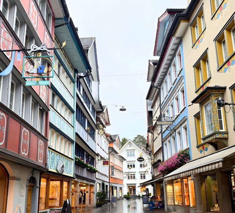 Zurich: St. Gallen & Appenzell Private Tour with Photos
