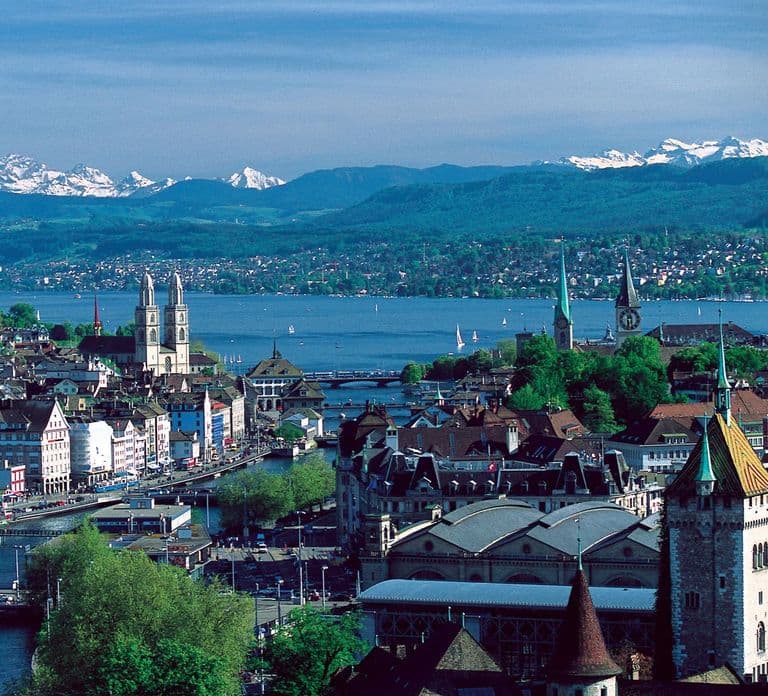 Zurich: ZRH Airport to City Centre|Hotels Private Transfer