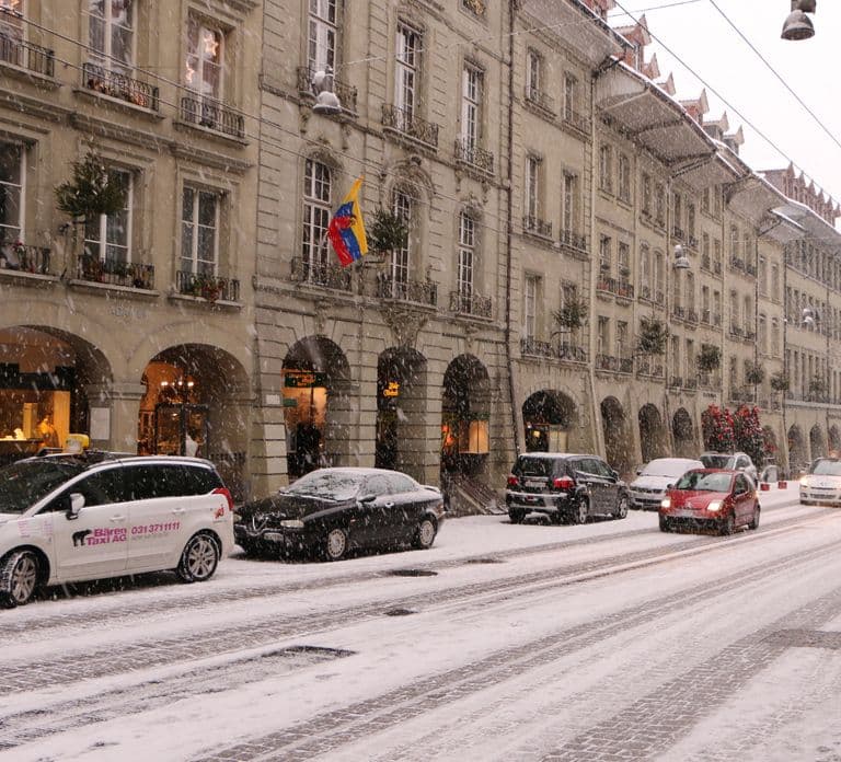 Bern: Private Walking Tour with a Local Guide
