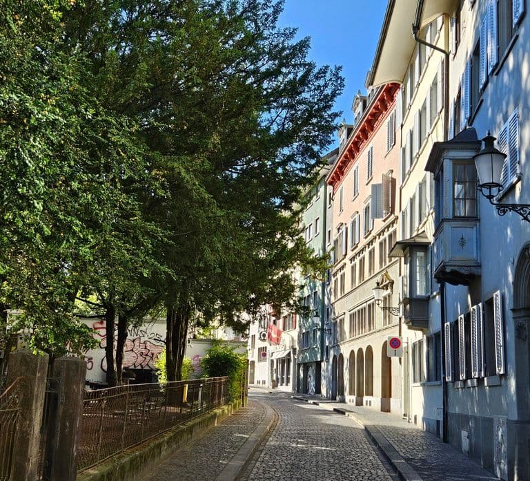 City tour historic old town Zurich