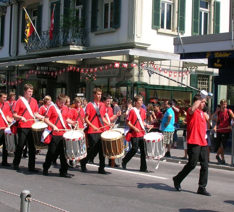 Dia Livre na Vila de Interlaken saindo de Lausanne