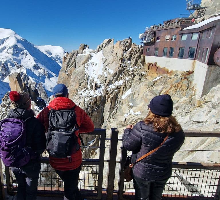 Ab Genf: Geführte Tagestour nach Chamonix, zum Mont Blanc & in die Eishöhle