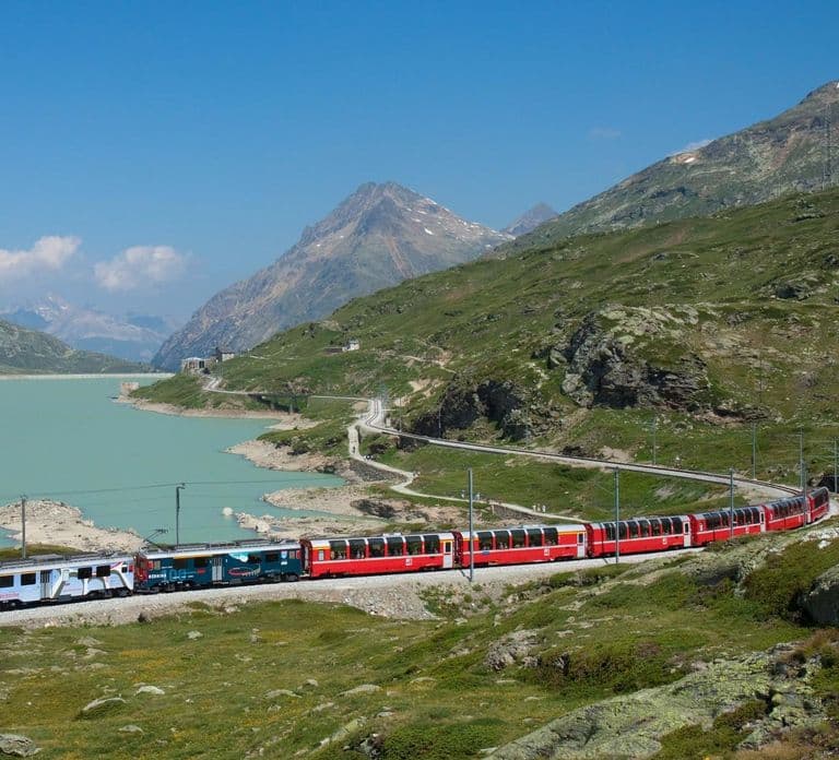 Z Mediolanu: Wycieczka pociągiem Bernina Express do St. Moritz