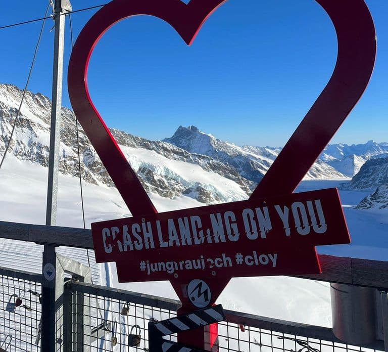 From Zurich: Jungfraujoch Day Trip with Cable Car and Train