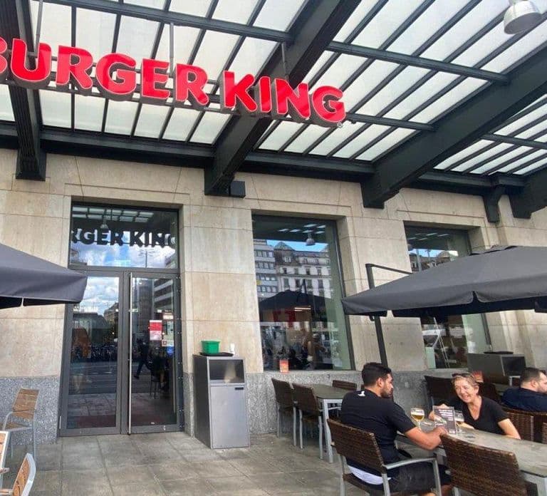 Geneva Countryside And Art Museum At A Castle Wine By E-Bike