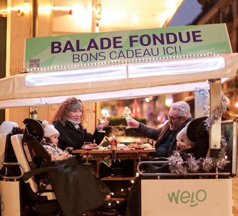 Ginebra: tour con fondue y vino en TukTuk