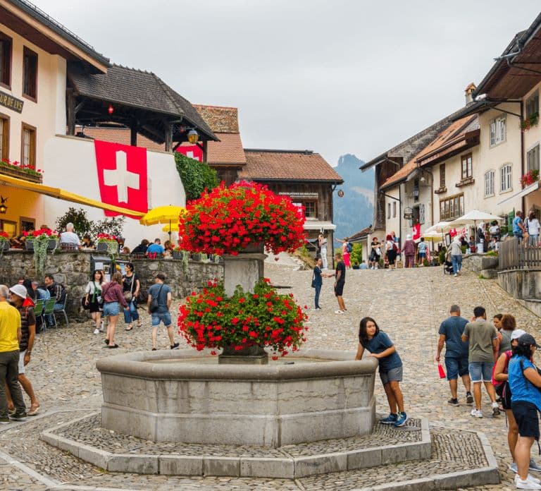 Tour privato di degustazione di formaggio e cioccolato a Gruyères