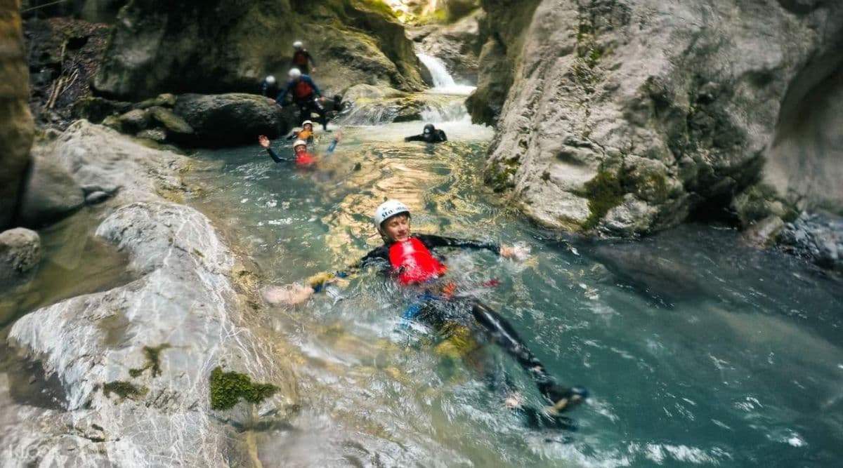 Experiência de Canyoning em Interlaken saindo de Zurique