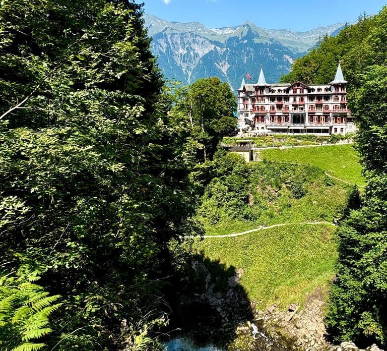 Interlaken: E-Bike-Tour nach Iseltwald & zu den Giessbachfällen