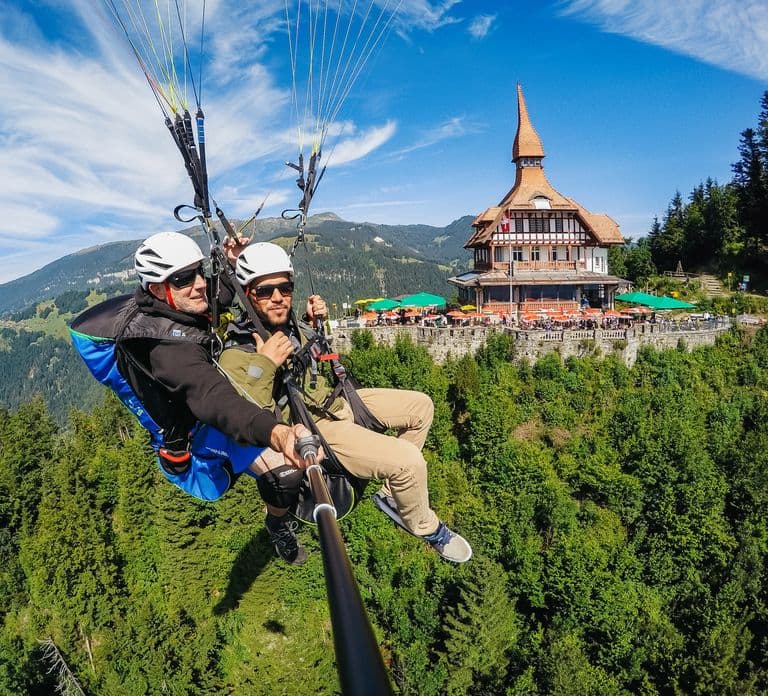 Interlaken: Tandem Paragliding Flight