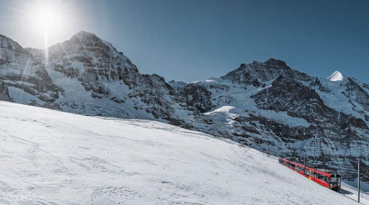 Jungfraujoch Top of Europe – atrakcja i bilety kolejowe z Grindelwald przez Kleine Scheidegg