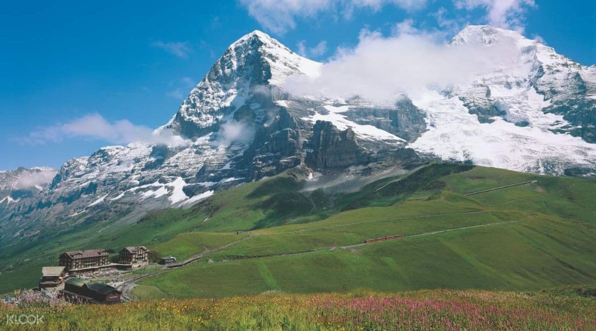 Kleine Scheidegg - Center of Alps Tour from Lucerne
