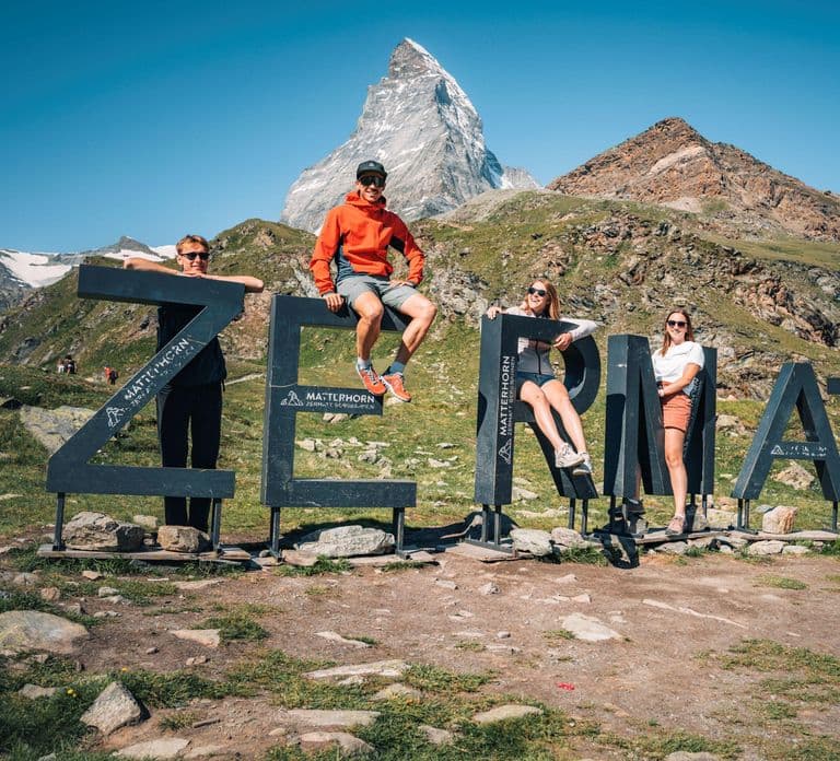 Lausanne: Day Tour to Zermatt, Matterhorn & Glacier Paradise