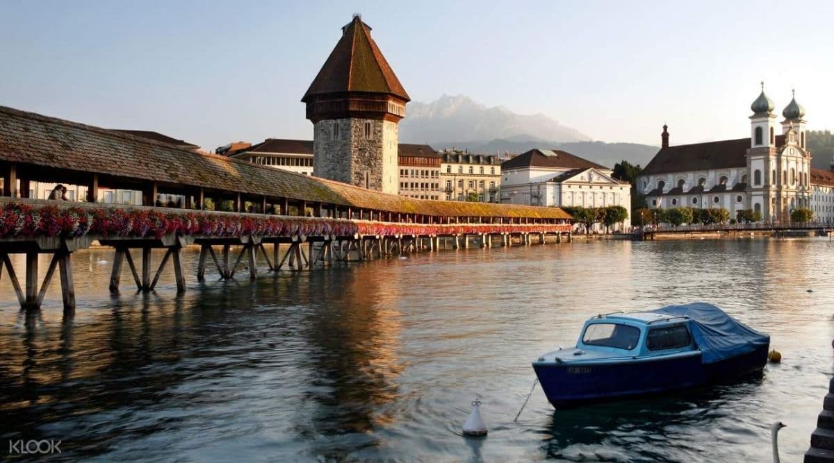 Tour por la ciudad de Lucerna y crucero en yate desde Zúrich