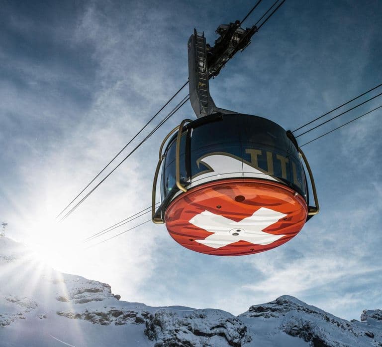 Lucerne: Mount Titlis Day Trip with Cable Car Ride