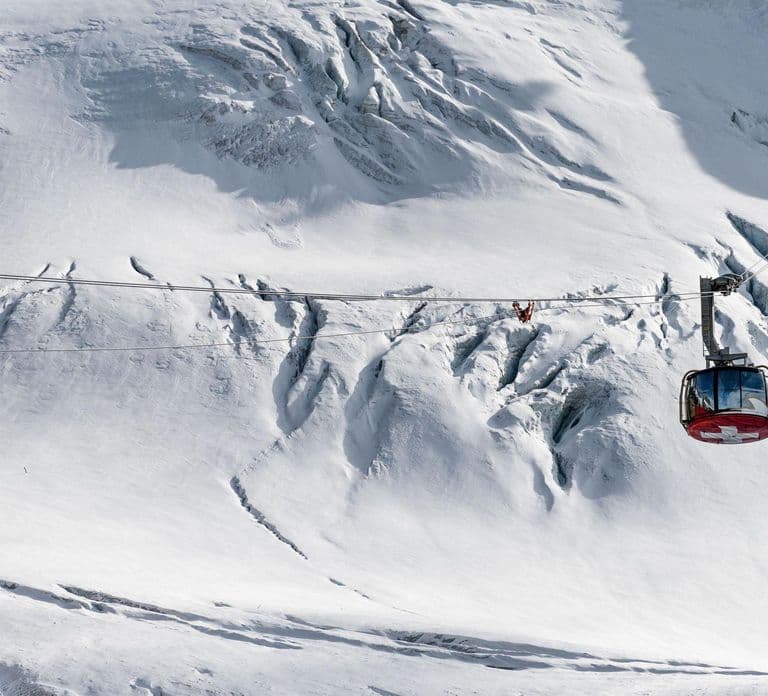 Lucerne: Mount Titlis Day Trip with Cable Car Ride