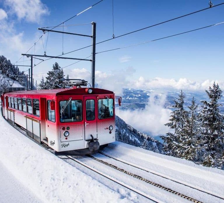 Luzern: Tagesausflug auf die Rigi mit Schifffahrt, Seilbahn & Zahnradbahn
