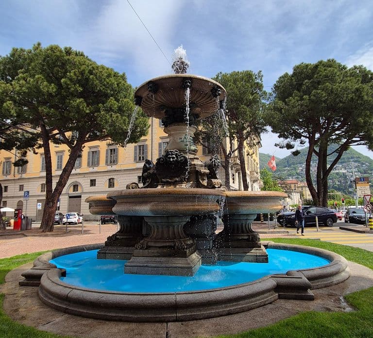 Lugano: 2 uur durende privérondleiding "Splendid Lugano Tour"